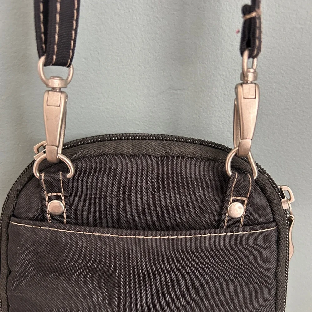 Baggallini Black Travel Multi Pocket Nylon Crossbody Bag